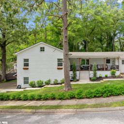 2 Prancer Avenue