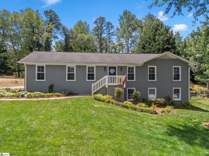 108 Churchill Avenue active home in Woodland Forest, Greer, SC
