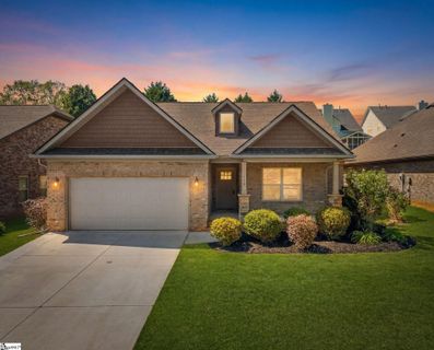 766 Charleston Place sold home in River Falls Plantation, Duncan, SC