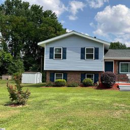 407 Old Farm Road