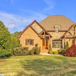 10 Great Lawn Drive