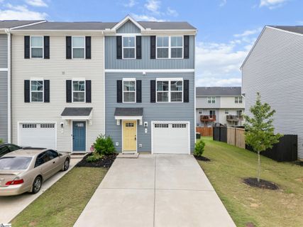 9 Verdant Leaf Way active home in August Brook, Greenville, SC