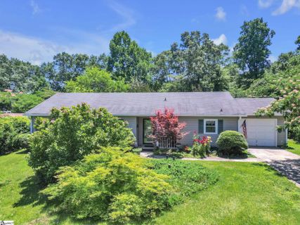 Homes in Crestview Hills, Greer