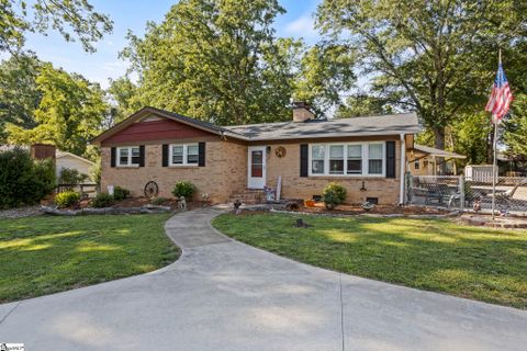 Homes in Forestdale Heights, Taylors