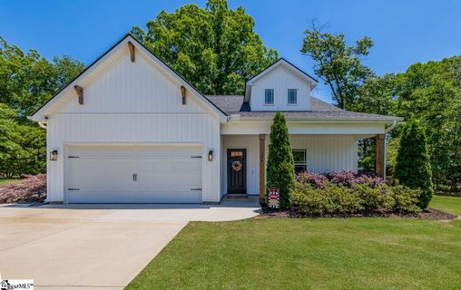 136 Shadecrest Drive