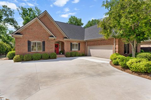 213 Bentwater Trail pending home in Weatherstone, Simpsonville, SC