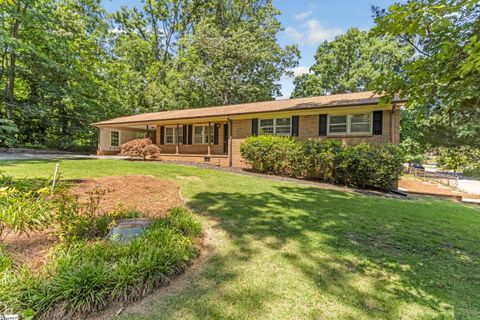 402 Woodley Road