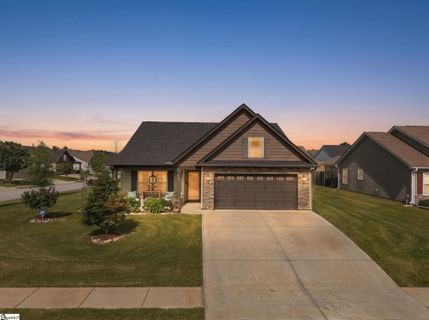 336 Meadowmoor Road pending home in Orchard Crest, Greer, SC