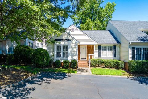 40 Wood Pointe Drive #29 active home in Scottswood, Greenville, SC