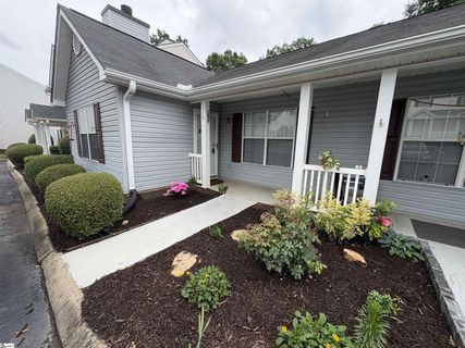 110 Hammett Grove Lane sold home in Hammett Farms, Greer, SC