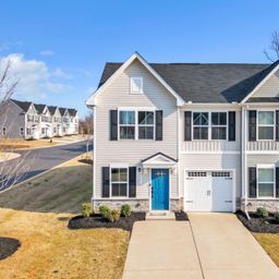 901 Leyburn Lane