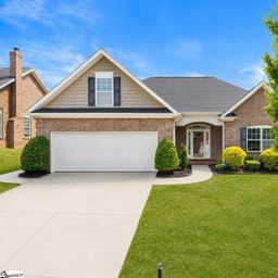4 Cedarcrest Court