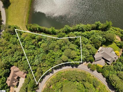 Glen Hollow Road active home in Cliffs Valley, Travelers Rest, SC