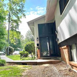 111 Briarview Circle