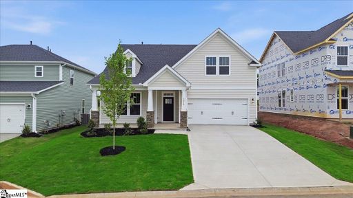 1014 Fox Hollow Street pending home in Fox Hollow, Spartanburg, SC