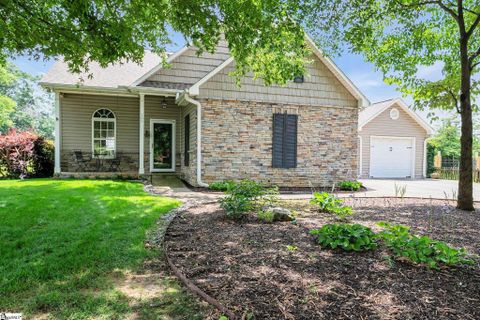 109 Runnymeade Lane sold home in Camelot, Spartanburg, SC