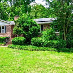 101 Nottingham Way