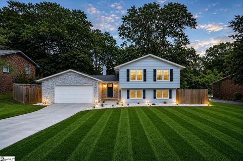 Homes in Chestnut Hills, Greenville