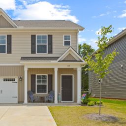 124 Brown Circle