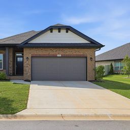 50 Woodcross Drive