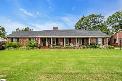 602 Wembley Road active home in Gower Estates, Greenville, SC