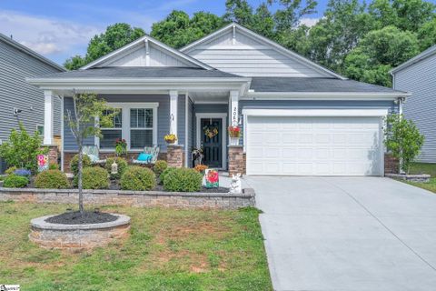 208 Obsidian Court pending home in Highland Chase, Simpsonville, SC