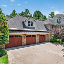 105 Treetops Court