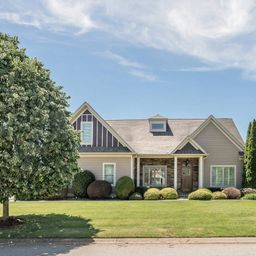 2 Laurel Grove Drive