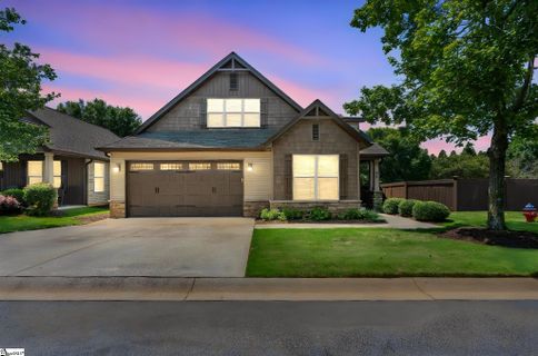 Homes in Greystone Cottages, Greer