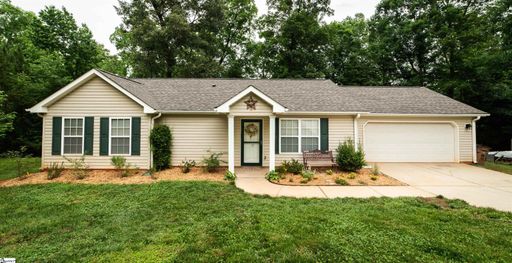 Homes in Cardo Acres, Fountain Inn