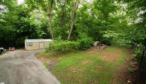 15B Cardo Lane active home in Cardo Acres, Fountain Inn, SC