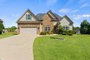 330 War Emblem Drive sold home in Boiling Springs, SC