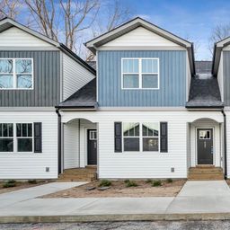 628 Forest Creek Circle