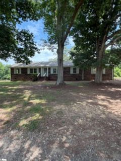 140 Loftis Drive
