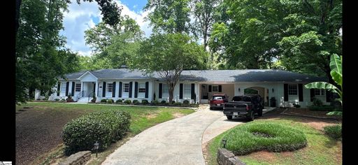 16 Seabrook Court pending home in Parkins Mill Area, Greenville, SC