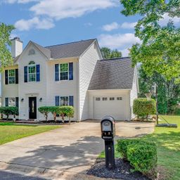 342 Riverside Chase Circle