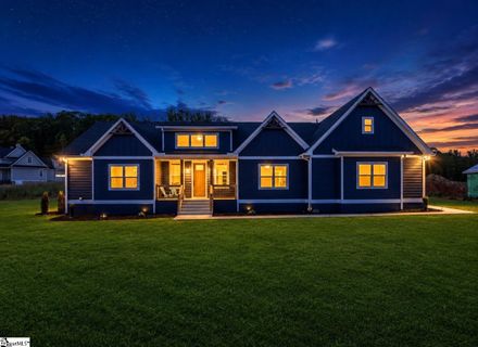 161 Meadow Park Drive active home in Longview Carolina, Easley, SC