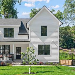 34 Lowndes Hill Road