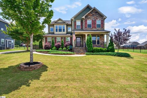 414 Cloverland Lane pending home in Brookwood Estates, Duncan, SC