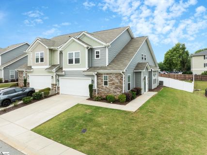 407 Albemarle Lane pending home in Mayfair Station, Greer, SC
