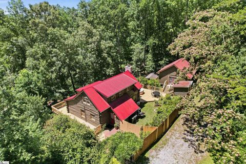143 Caledonia Road