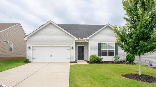 460 White Peach Way active home in Peachtree Park, Duncan, SC