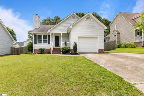 120 Charmar Way pending home in Timber Ridge, Taylors, SC