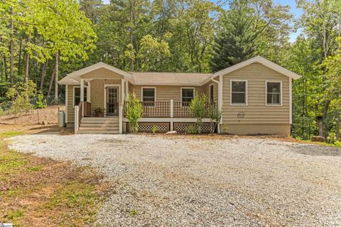 Homes in Mountain Ridge Estates, Cleveland