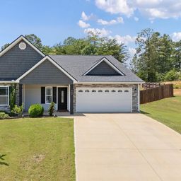 442 Camden Lee Court
