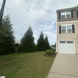 318 Parkridge Way