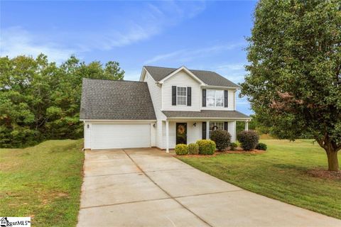 102 Lochenshire Place pending home in Crestland, Belton, SC