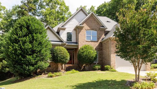 100 Carolina Oaks Drive