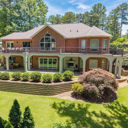 209 Amethyst Way