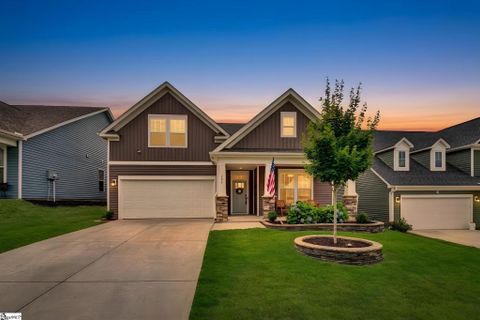 Homes in Livingston Park, Easley